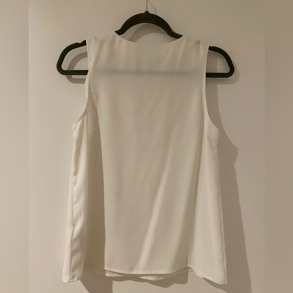 BNWOT Forever21 Contemporary Blouse - Picture 2 of 3